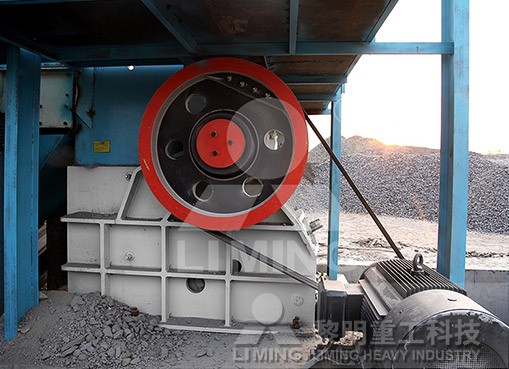 河南南陽石灰?guī)r破碎生產(chǎn)線