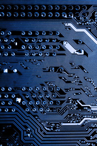 高精密pcb板，高精密pcb板價(jià)格？